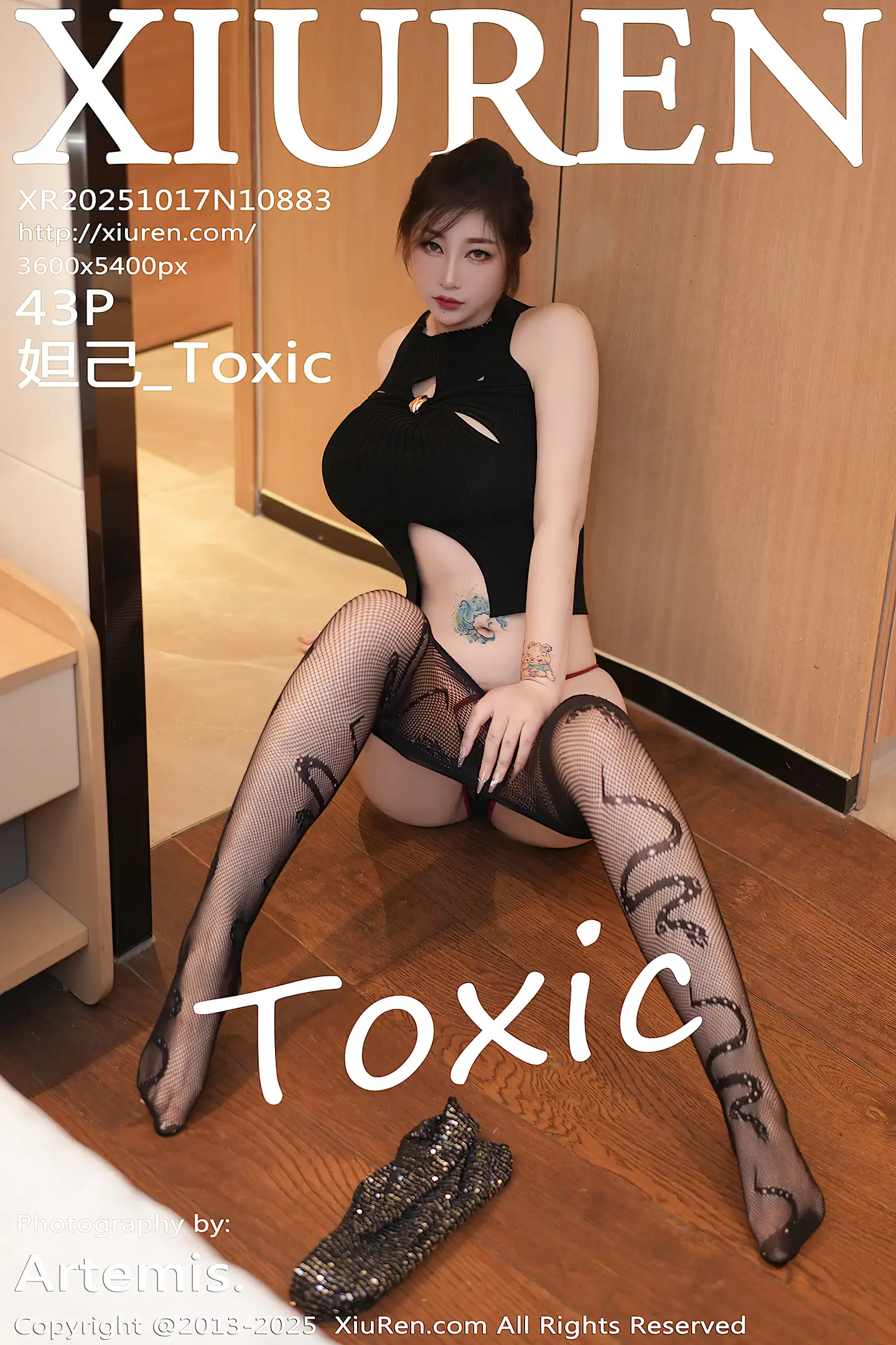 [XiuRen秀人网] VOL.10883 女神妲己 Toxic性感黑色情趣服饰配黑丝网袜秀丰腴身材诱惑写真43P-秀人网官方网站